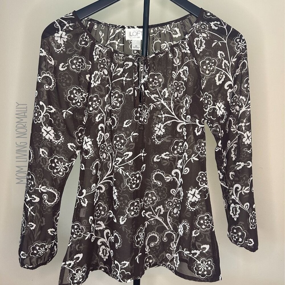 Ann Taylor Loft Petites Lightweight Shirt